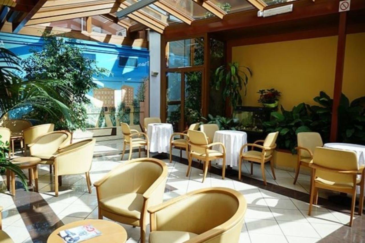 Hotel Careni Villa Italia Finale Ligure Bagian luar foto