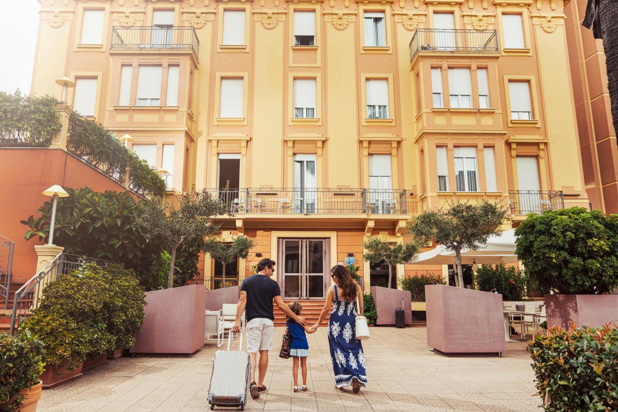 Hotel Careni Villa Italia Finale Ligure Bagian luar foto