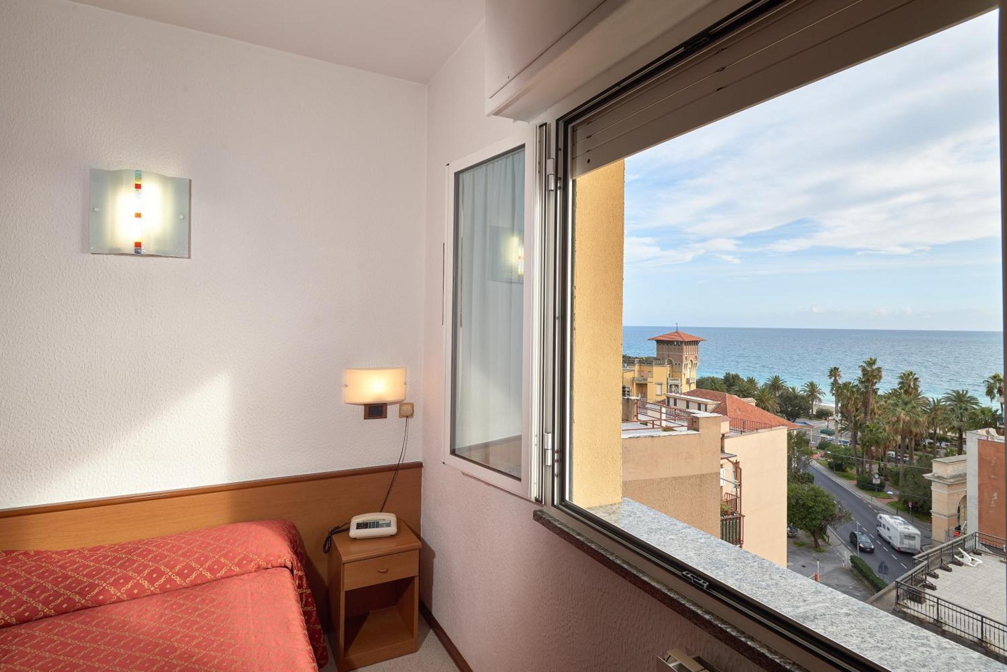 Hotel Careni Villa Italia Finale Ligure Bagian luar foto