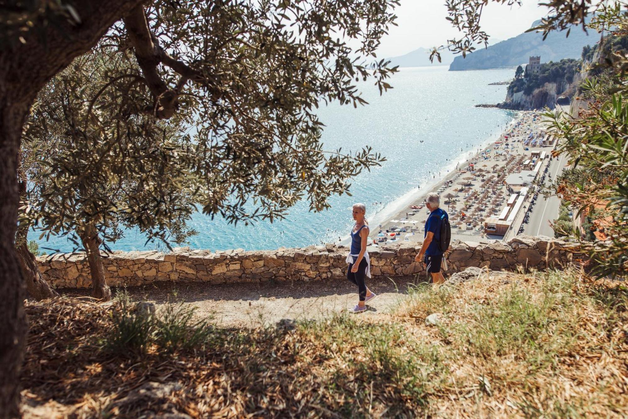 Hotel Careni Villa Italia Finale Ligure Bagian luar foto